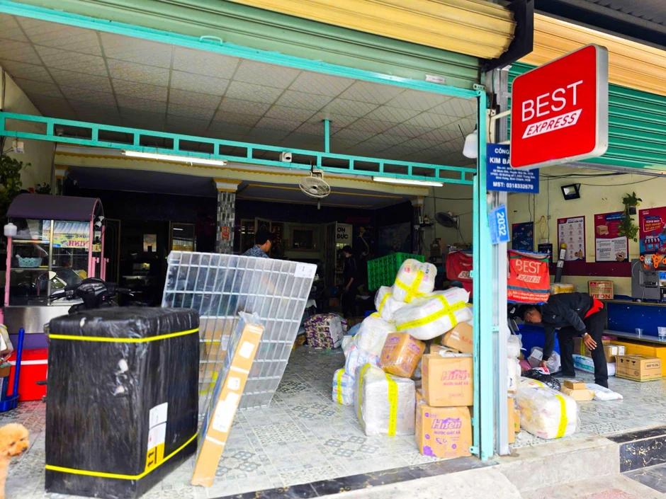 Chọn khu vực ngách, vươn lên bằng chất lượng: Câu chuyện của bưu cục BEST Express Nhơn Đức, TP Hồ Chí Minh Chọn khu vực ngách, vươn lên bằng chất lượng: Câu chuyện của bưu cục BEST Express Nhơn Đức, TP Hồ Chí Minh