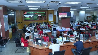 Chủ động “lá chắn” công nghệ, củng cố an toàn giao dịch ngân hàng