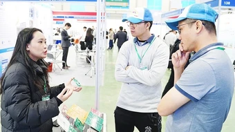 Chủ động ứng phó với thuế mới của Mỹ