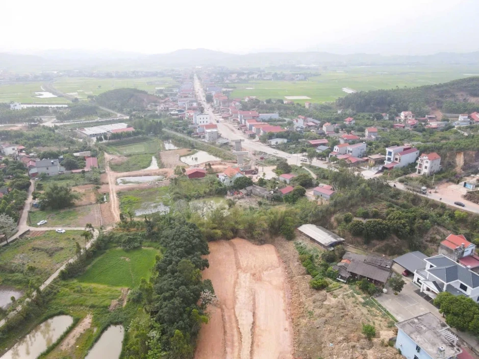 Chủ tịch Bắc Ninh thúc tiến độ dự án cầu đường sắt Cẩm Lý Chủ tịch Bắc Ninh thúc tiến độ dự án cầu đường sắt Cẩm Lý