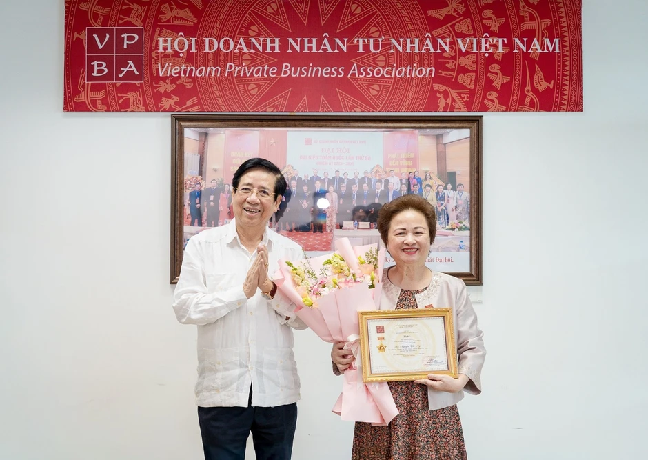 Chủ tịch BRG được giao giữ chức Quyền Chủ tịch Hội Doanh nhân Tư nhân Việt Nam Chủ tịch BRG được giao giữ chức Quyền Chủ tịch Hội Doanh nhân Tư nhân Việt Nam