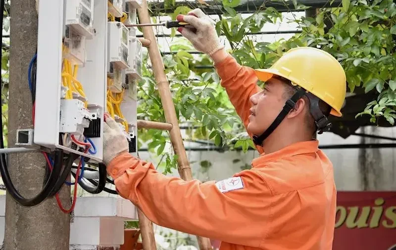Chủ tịch EVN lý giải nguyên nhân phải đầu tư nhiều Chủ tịch EVN lý giải nguyên nhân phải đầu tư nhiều