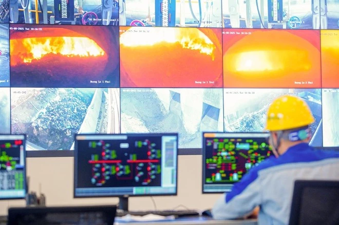 Chủ tịch Hà Nội Vũ Đại Thắng: Xử lý rác phải đi cùng phục hồi môi trường và phát triển đô thị xanh Chủ tịch Hà Nội Vũ Đại Thắng: Xử lý rác phải đi cùng phục hồi môi trường và phát triển đô thị xanh