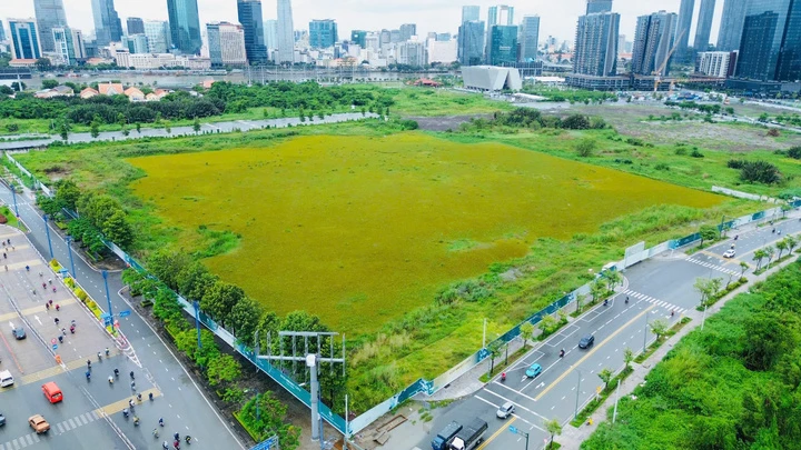 Chủ tịch Hoàng Quân: 'Phần lớn dự án vướng pháp lý, tôi đã khóc khi đọc nghị quyết tháo gỡ'