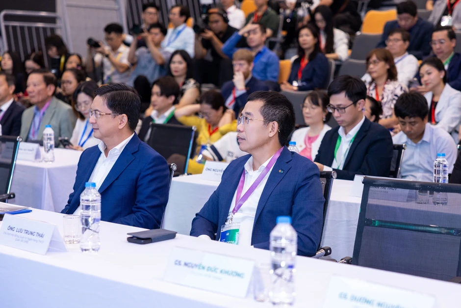 Chủ tịch MB: "Sẵn sàng cùng tri thức Việt toàn cầu kiến tạo giá trị cho Việt Nam" Chủ tịch MB: "Sẵn sàng cùng tri thức Việt toàn cầu kiến tạo giá trị cho Việt Nam"