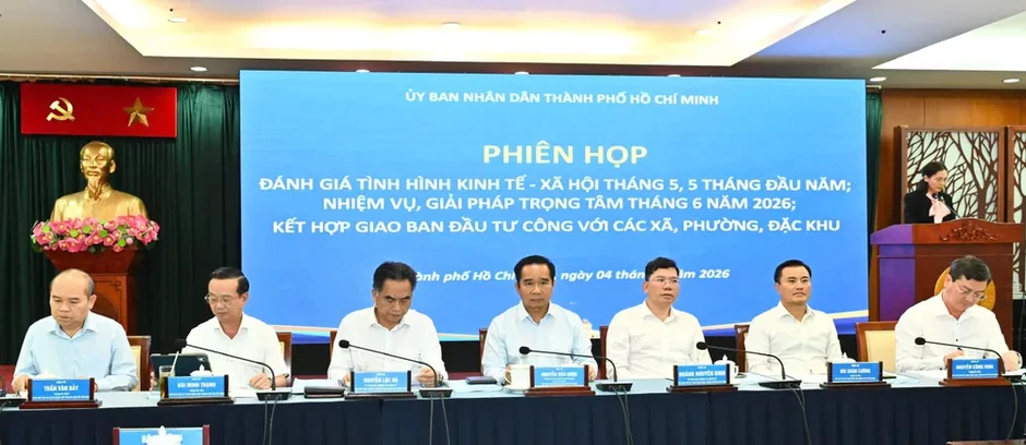 Chủ tịch UBND TPHCM Nguyễn Văn Được: Không chấp nhận chỗ không có tiền đầu tư, chỗ có vốn không tiêu được Chủ tịch UBND TPHCM Nguyễn Văn Được: Không chấp nhận chỗ không có tiền đầu tư, chỗ có vốn không tiêu được
