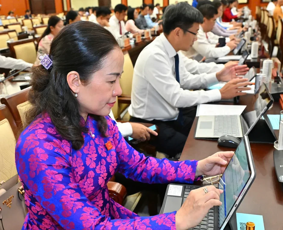 Chủ tịch UBND TPHCM Nguyễn Văn Được: Tăng trưởng 2 con số là mệnh lệnh, trách nhiệm của thành phố Chủ tịch UBND TPHCM Nguyễn Văn Được: Tăng trưởng 2 con số là mệnh lệnh, trách nhiệm của thành phố
