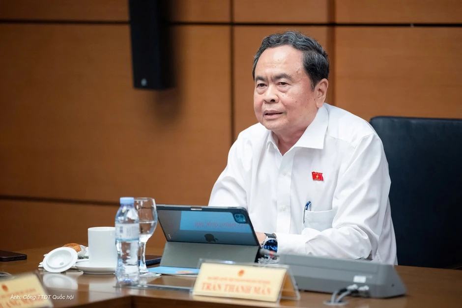 Chủ tịch Vietcombank cam kết giảm tối thiểu 2% lãi suất cho vay Chủ tịch Vietcombank cam kết giảm tối thiểu 2% lãi suất cho vay