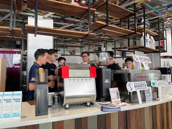 Chuẩn hóa nghề pha chế và nâng tầm F&B Việt