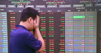 Chứng khoán giảm kỷ lục 115 điểm, liệu còn lao dốc các phiên tới?