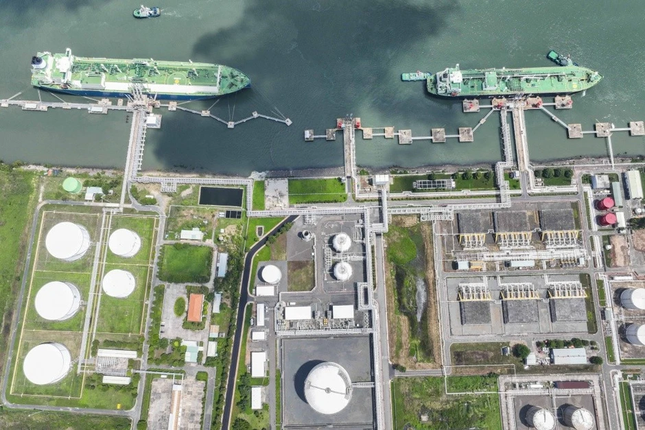 Chuỗi Khí - Điện LNG khép kín đầu tiên của Petrovietnam góp phần hiện thực hóa mục tiêu đô thị xanh