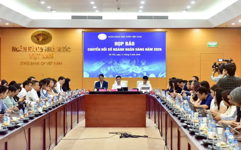 Chuyển đổi số ngân hàng gắn với an toàn hoạt động