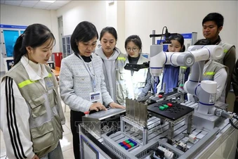 Chuyên gia đề xuất mô hình ba lớp phát triển ngành bán dẫn Việt Nam