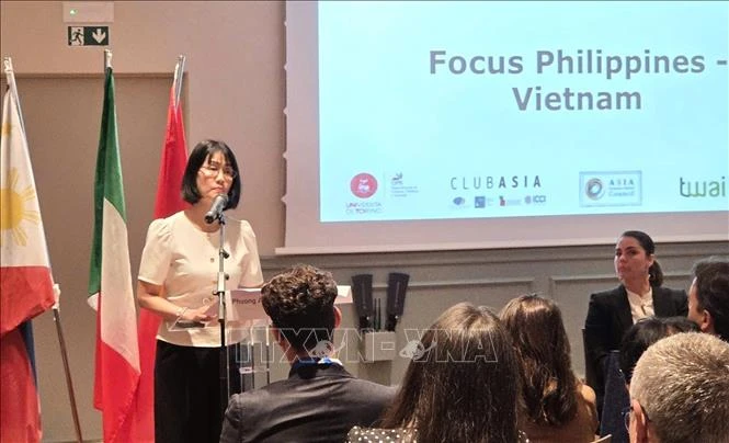 Cơ hội kết nối giữa Việt Nam với cộng đồng doanh nghiệp vùng Piemonte (Italy) Cơ hội kết nối giữa Việt Nam với cộng đồng doanh nghiệp vùng Piemonte (Italy)