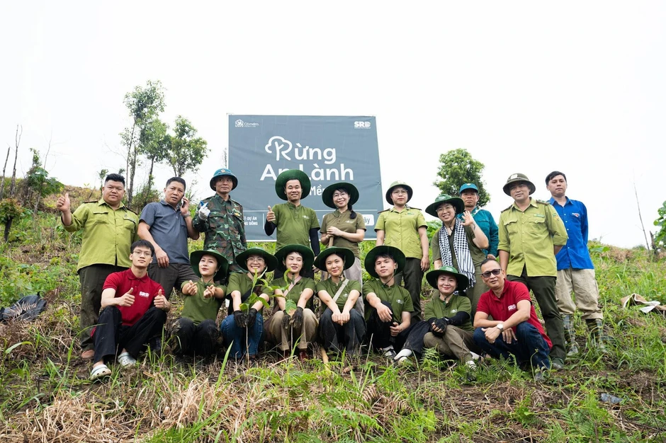 Cỏ Mềm và hành trình vun đắp 'rừng di sản' cho mai sau Cỏ Mềm và hành trình vun đắp 'rừng di sản' cho mai sau