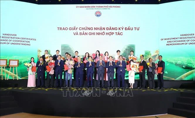 Công bố các Quyết định về Khu kinh tế và khởi động Khu thương mại tự do Hải Phòng 