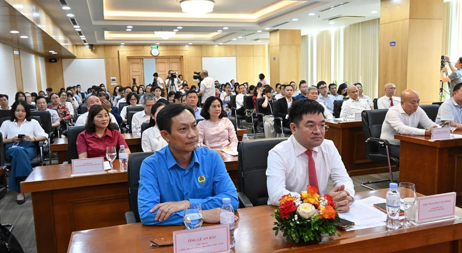 Công bố Ngày logistics Việt Nam và Tuần lễ logistics Việt Nam Công bố Ngày logistics Việt Nam và Tuần lễ logistics Việt Nam