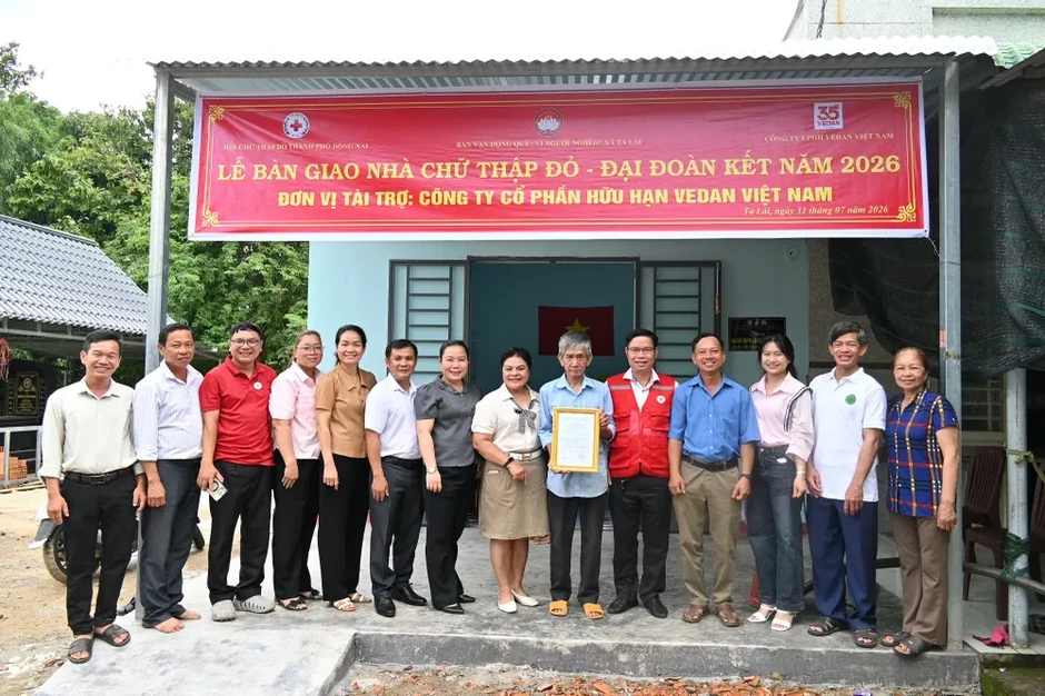Công ty Vedan Việt Nam trao tặng Nhà chữ thập đỏ - Đại Đoàn kết tại xã Tà Lài (TP Đồng Nai) Công ty Vedan Việt Nam trao tặng Nhà chữ thập đỏ - Đại Đoàn kết tại xã Tà Lài (TP Đồng Nai)