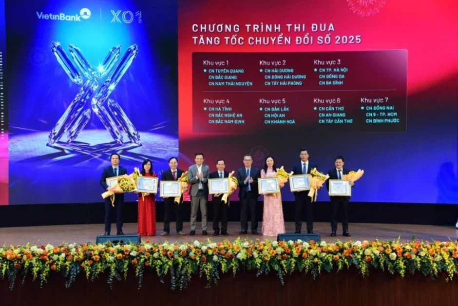 'Cú hích' cho sự tăng trưởng của VietinBank 'Cú hích' cho sự tăng trưởng của VietinBank