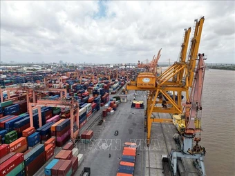 Cú hích mới cho thương mại, logistics và bất động sản công nghiệp