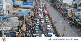 Cử tri TP.HCM mong sớm hoàn thành mở rộng Quốc lộ 13