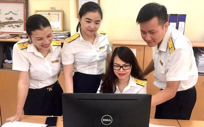 Cục Thuế ra công điện đôn đốc hộ, cá nhân kinh doanh thông báo doanh thu đúng hạn Cục Thuế ra công điện đôn đốc hộ, cá nhân kinh doanh thông báo doanh thu đúng hạn