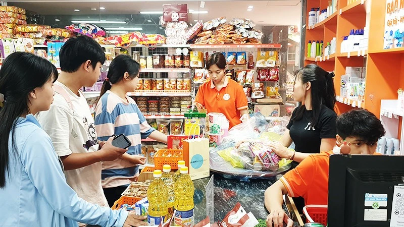 Củng cố niềm tin vào triển vọng kinh tế Việt Nam Củng cố niềm tin vào triển vọng kinh tế Việt Nam