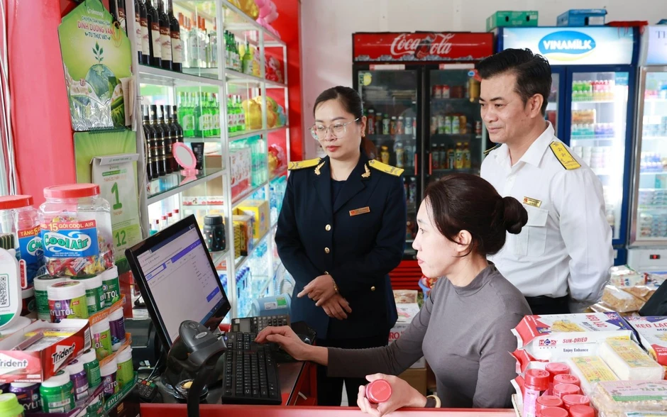 Cuộc chuyển mình của hàng triệu hộ kinh doanh Cuộc chuyển mình của hàng triệu hộ kinh doanh