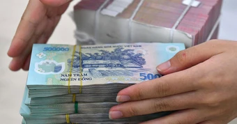 Cuộc đua cạnh tranh huy động vốn chưa từng có: Dòng tiền sẽ chảy vào đâu?