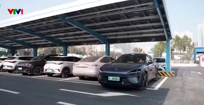 Cuộc đua xe điện toàn cầu: Ai sẽ làm chủ công nghệ pin? Cuộc đua xe điện toàn cầu: Ai sẽ làm chủ công nghệ pin?