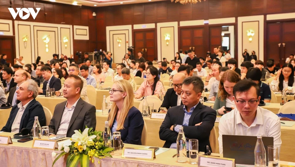 Đà Nẵng cam kết cơ chế "một cửa" thông thoáng nhất đón nhà đầu tư bán dẫn Đà Nẵng cam kết cơ chế "một cửa" thông thoáng nhất đón nhà đầu tư bán dẫn