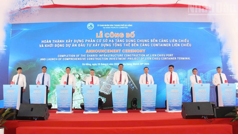 Đà Nẵng hoàn thiện hạ tầng Cảng Liên Chiểu, tạo “cửa ngõ” trung chuyển hàng hóa đường biển Đà Nẵng hoàn thiện hạ tầng Cảng Liên Chiểu, tạo “cửa ngõ” trung chuyển hàng hóa đường biển
