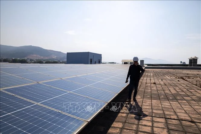 Đà Nẵng tăng tốc chuyển dịch năng lượng xanh từ nhà dân đến nhà xưởng