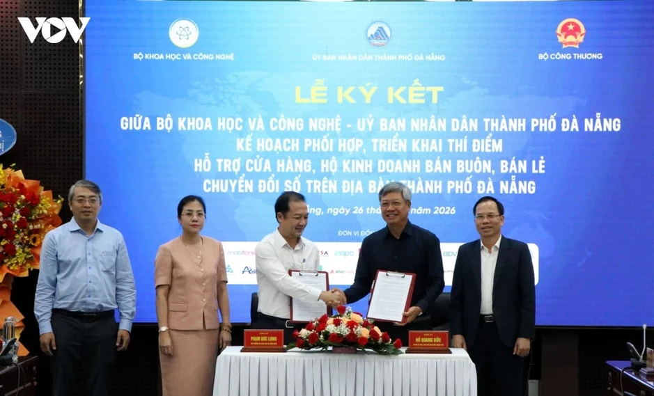 Đà Nẵng thí điểm hỗ trợ chuyển đổi số cho hộ kinh doanh bán buôn, bán lẻ Đà Nẵng thí điểm hỗ trợ chuyển đổi số cho hộ kinh doanh bán buôn, bán lẻ