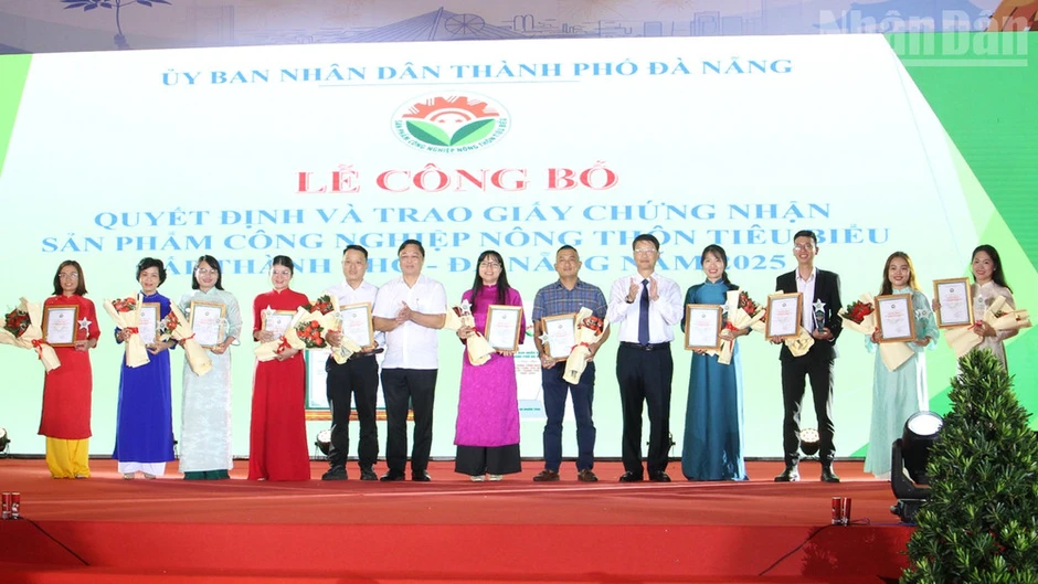 Đà Nẵng: Triển lãm hơn 500 sản phẩm tiêu biểu, đặc trưng Đà Nẵng: Triển lãm hơn 500 sản phẩm tiêu biểu, đặc trưng