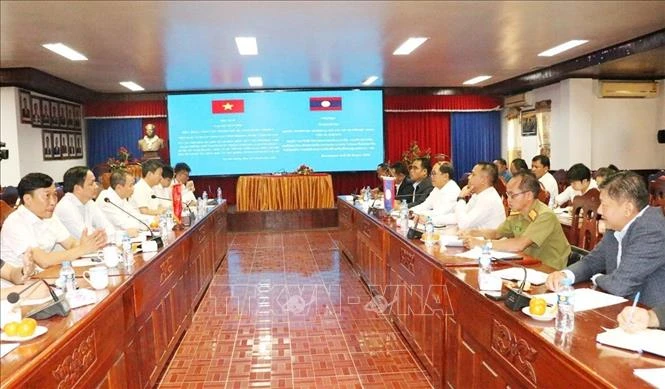 Đà Nẵng - Xekong hợp tác đảm bảo giao thông và xuất nhập cảnh qua cửa khẩu biên giới