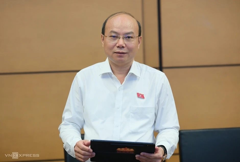 Đại biểu Quốc hội: Cần đánh thuế bất động sản 'ngủ im' hàng chục năm Đại biểu Quốc hội: Cần đánh thuế bất động sản 'ngủ im' hàng chục năm