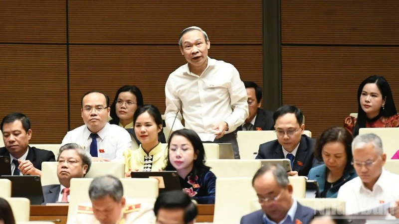 Đại biểu Quốc hội đề nghị nâng ngưỡng miễn thuế cho hộ kinh doanh
