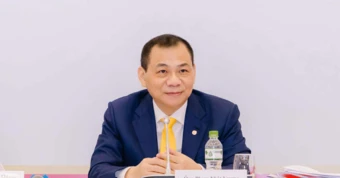 Đại gia trúng 'đất vàng' bỏ cọc; ông Phạm Nhật Vượng là cổ đông của LPBank
