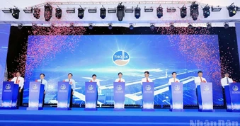 Đại tướng Phan Văn Giang dự Lễ công bố sản phẩm nhôm thỏi đầu tiên của Việt Nam