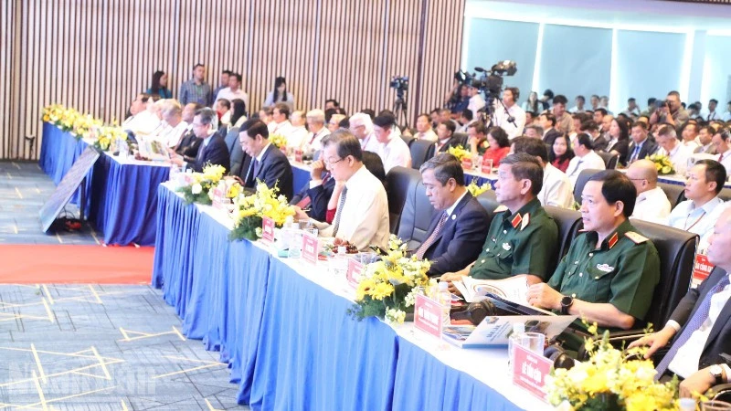 Đắk Lắk công bố điều chỉnh quy hoạch thời kỳ 2021-2030, tầm nhìn đến năm 2050 và danh mục 257 dự án kêu gọi đầu tư Đắk Lắk công bố điều chỉnh quy hoạch thời kỳ 2021-2030, tầm nhìn đến năm 2050 và danh mục 257 dự án kêu gọi đầu tư