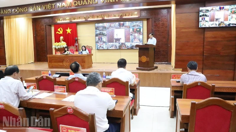 Đắk Lắk đẩy mạnh cải cách hành chính và cải thiện môi trường đầu tư kinh doanh để bứt phá Đắk Lắk đẩy mạnh cải cách hành chính và cải thiện môi trường đầu tư kinh doanh để bứt phá