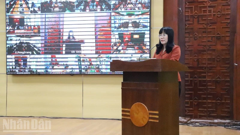 Đắk Lắk đẩy mạnh cải cách hành chính và cải thiện môi trường đầu tư kinh doanh để bứt phá Đắk Lắk đẩy mạnh cải cách hành chính và cải thiện môi trường đầu tư kinh doanh để bứt phá