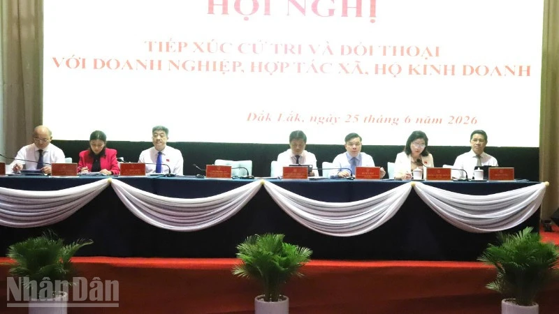Đắk Lắk đồng hành cùng sự phát triển, lớn mạnh của doanh nghiệp, hợp tác xã và hộ kinh doanh Đắk Lắk đồng hành cùng sự phát triển, lớn mạnh của doanh nghiệp, hợp tác xã và hộ kinh doanh