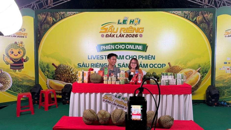 Đắk Lắk: Hoạt động livestream có hơn 5.570 đơn hàng chốt mua hơn 27,8 tấn sầu riêng Đắk Lắk: Hoạt động livestream có hơn 5.570 đơn hàng chốt mua hơn 27,8 tấn sầu riêng