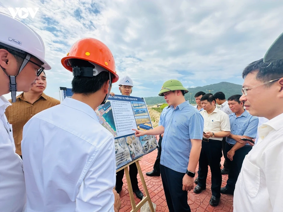 Đắk Lắk mở "luồng xanh" cho 2 dự án trọng điểm KKT Nam Phú Yên Đắk Lắk mở "luồng xanh" cho 2 dự án trọng điểm KKT Nam Phú Yên