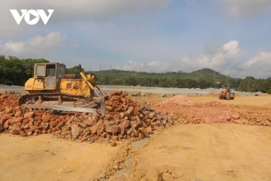 Đắk Lắk phát động 30 ngày đêm giải phóng mặt bằng đường ven biển Đắk Lắk phát động 30 ngày đêm giải phóng mặt bằng đường ven biển