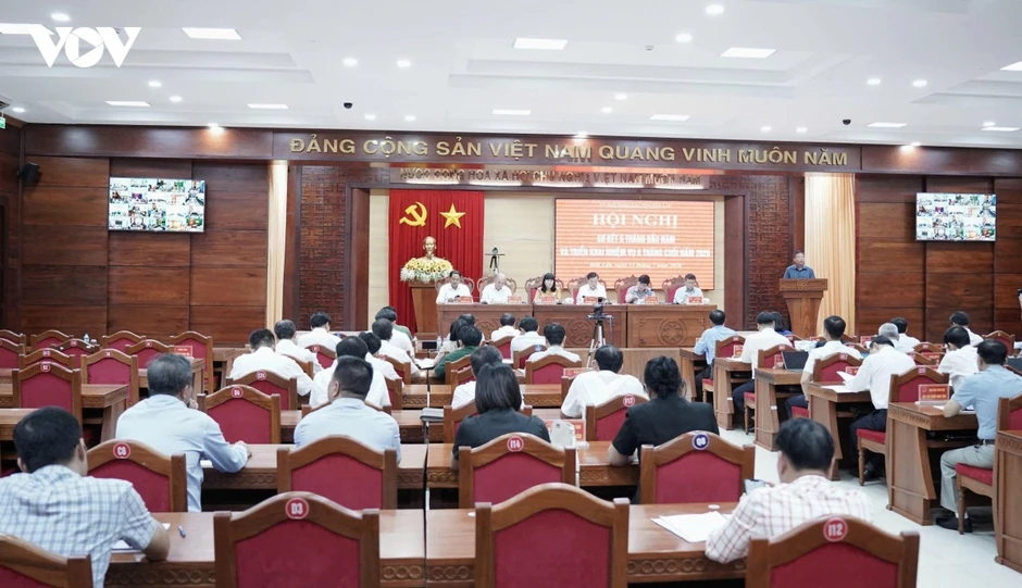 Đắk Lắk quyết tâm bứt tốc GRDP 6 tháng cuối năm để đạt tăng trưởng trên 10% Đắk Lắk quyết tâm bứt tốc GRDP 6 tháng cuối năm để đạt tăng trưởng trên 10%
