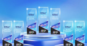 Dẫn đầu phát hành & chi tiêu thẻ JCB - BVBank ghi dấu ấn hoạt động thẻ 2025 với 7 giải thưởng quan trọng