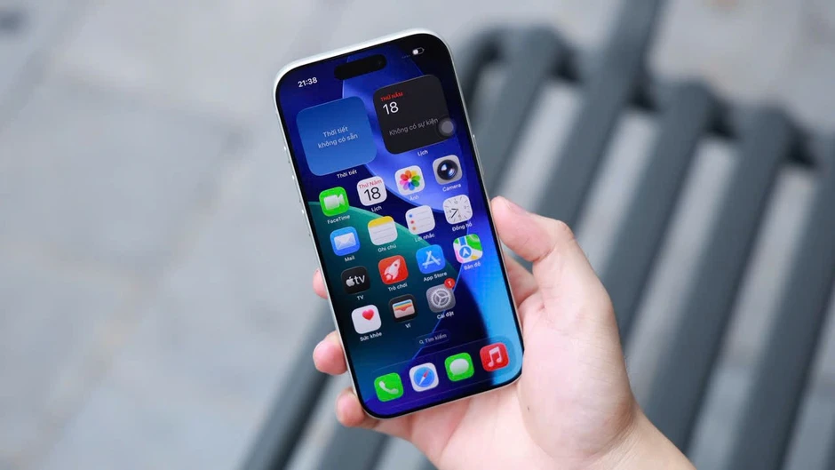 Đánh giá iPhone 17 Pro sau 100 ngày: Có đáng để nâng cấp? Đánh giá iPhone 17 Pro sau 100 ngày: Có đáng để nâng cấp?